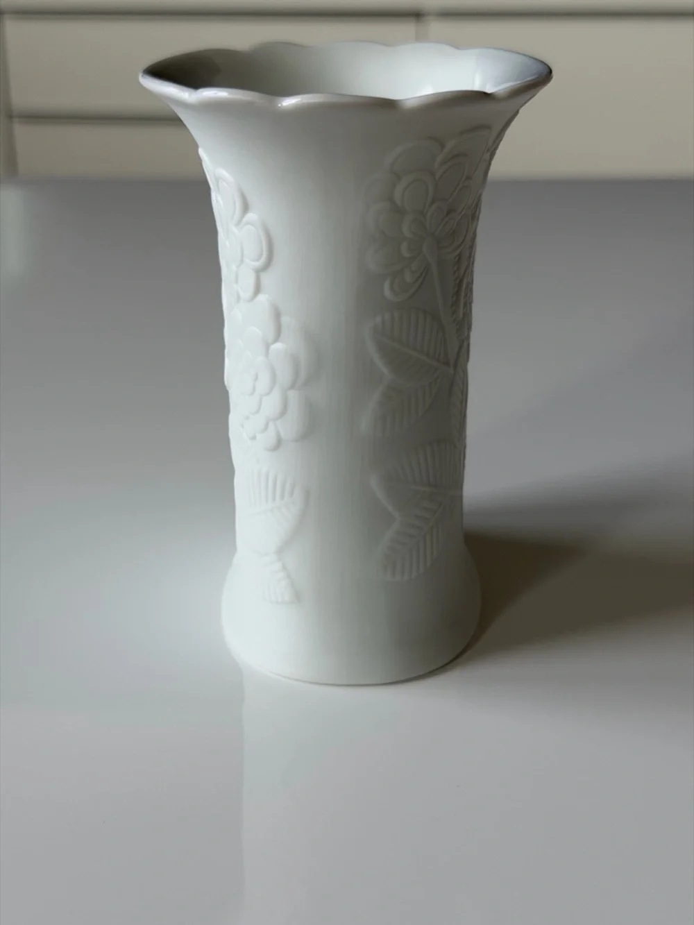 Vintage Kaiser White Matte Bisque Porcelain Floral Vase  - West Germany 4,5”